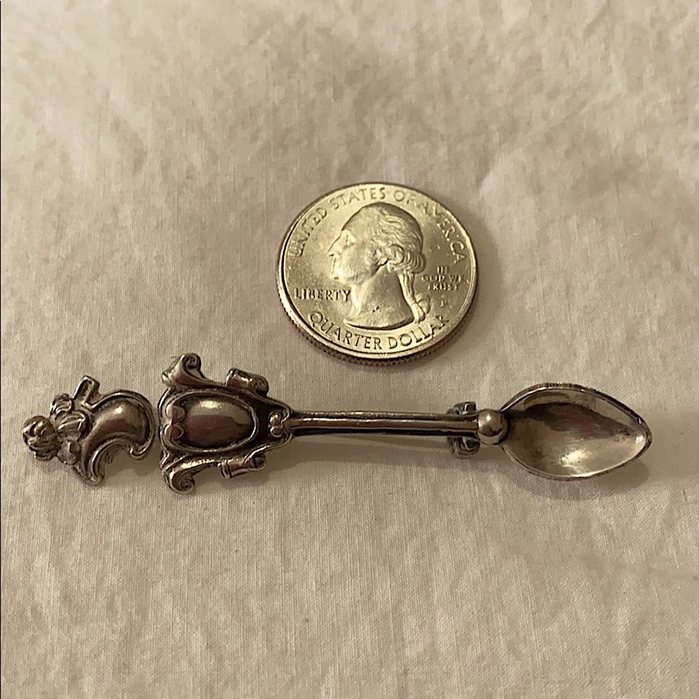Vintage sterling silver spoon brooch - Picture 4 of 4